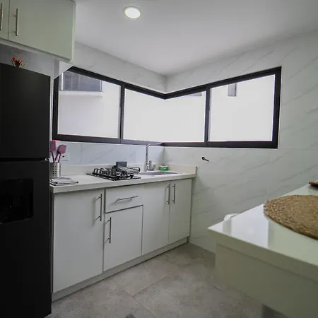 Acogedor Cerca Del Centro Y Playa Apartamento